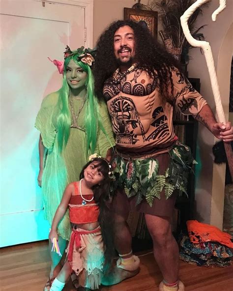 Moana, Maui, and Te Fiti | The Best Halloween Costume Ideas For ...