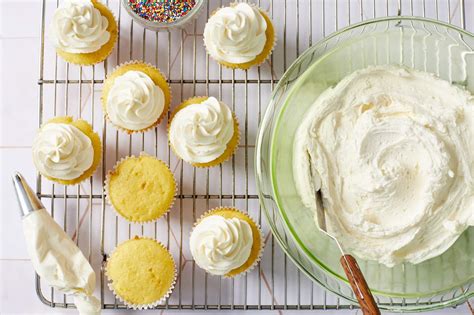 The Best-Ever Vanilla Buttercream Frosting Recipe (with Video)