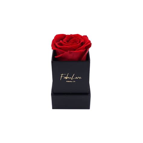 Eternal Rose Box Bouquet – FabuLove