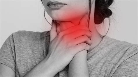 12 Sore Throat Remedies to Heal Naturally | Power of Positivity