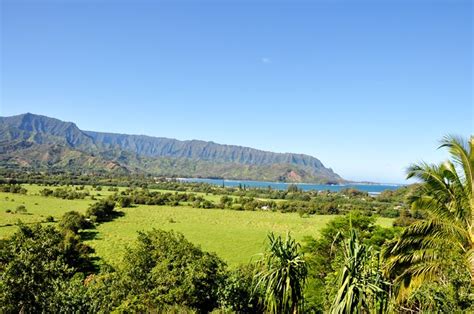 Hanalei Valley Lookout | Kauai.com