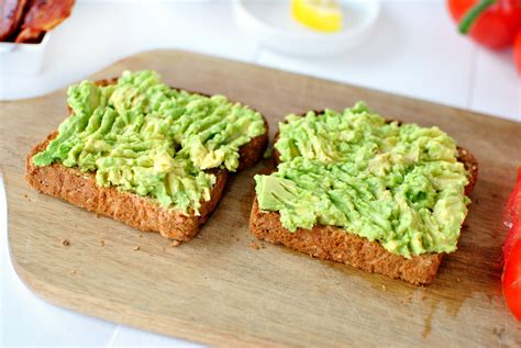 Simply Scratch Bacon Tomato Avocado Smashed Toast with Balsamic Drizzle ...