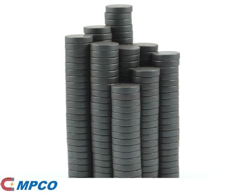 Strong Round Disc Shape Ferrite Magnet Price D22mmXH4mm - MPCO Magnets