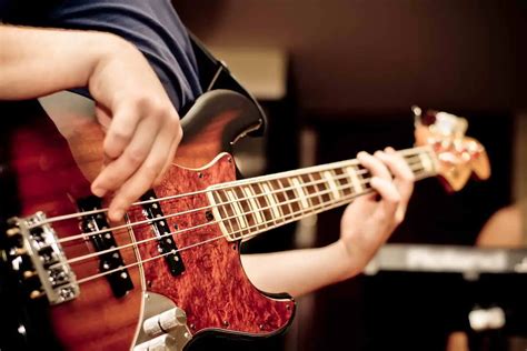 The Top 12 Easy Bass Songs for the Beginners