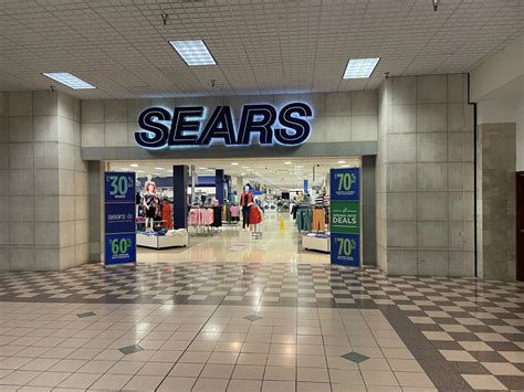 Sears, Francis Scott Key Mall, Frederick, Maryland. - brostocks