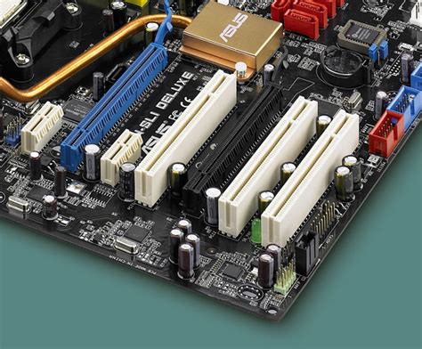 What is the function of the PCI slot on the motherboard? - Matob News