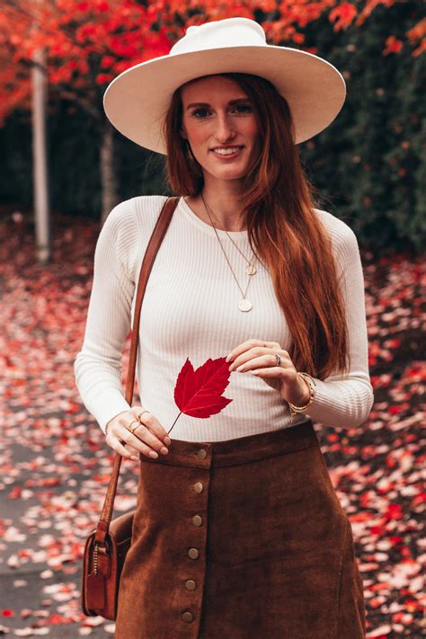 How To Style A Brown And White Outfit For Fall • Stop, Drop & Vogue