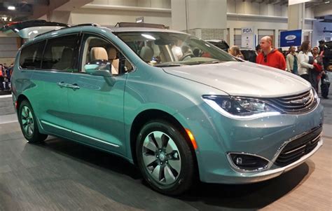 New 2023 Chrysler Pacifica Hybrid Mpg, Review, Specs | New 2024 ...