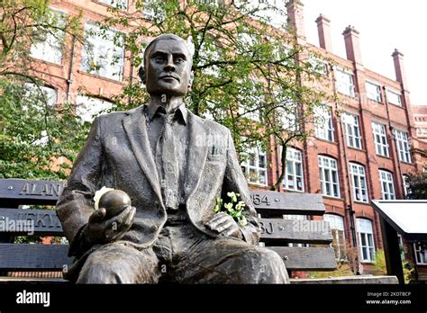 Alan Turing statue Stock Photo - Alamy