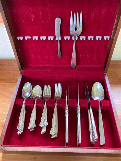 Mixed Silver Plate Flatware, 6 Place Settings, Traditional , 2 Patterns ...