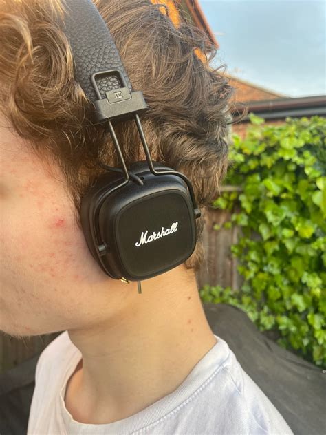 Marshall Major IV Over-Ear Headphones Review - What Gadget