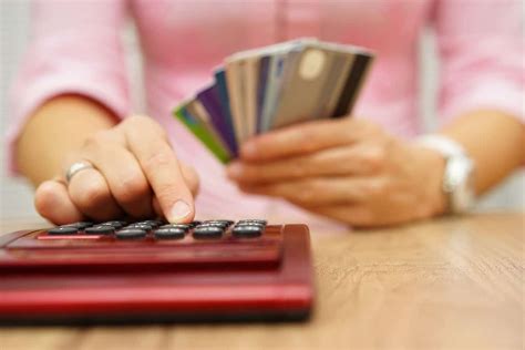 Credit Card Debt Calculator | Pay Off Your Credit Cards - Debt.ca