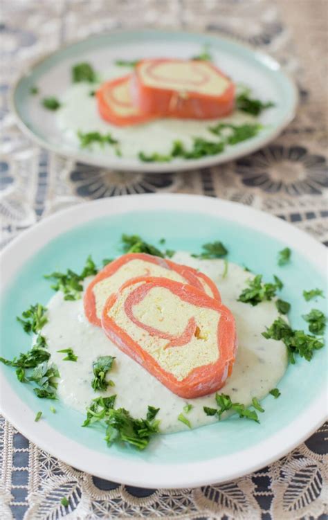 Smoked Salmon Roulade with Cream Cheese and Avocado Cream - Pilar's ...