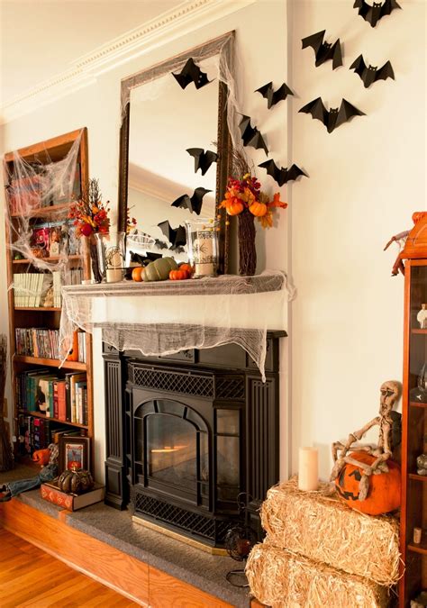 21 Fireplace Halloween Decorations Ideas - Decoration Love