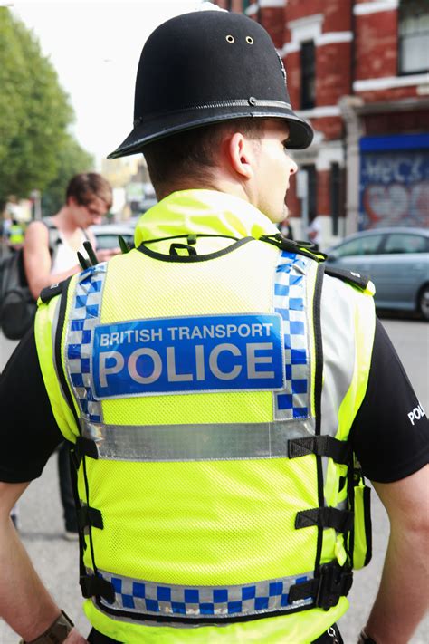 British police at event > Notting Hill Carnival. #police #met | Police ...