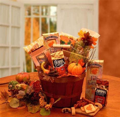 22 Ideas for Thanksgiving Gift Baskets Ideas - Home, Family, Style and ...