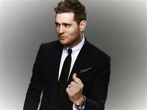 Review: Michael Bublé caters to all with a clinic of classics – The Lantern