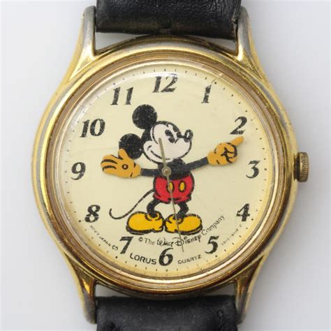 Vintage Lorus Disney Mickey Mouse Gold Tone And Black Leather Watch ...