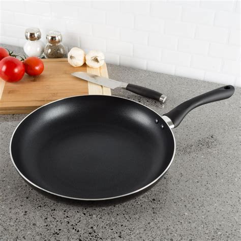 Classic Cuisine Non Stick Frying Pan-Color:Black,Size:12" - Walmart.com ...