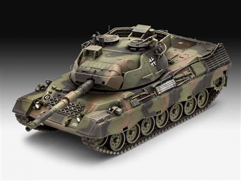 REVELL Models | REVELL 03320 LEOPARD 1A5 | Model Kits