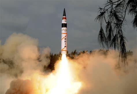 India Successfully Test-fires Nuclear Capable Agni-V Missile ...