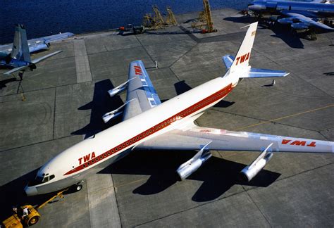 Stunning new photos of the Boeing 707 family revealed - Airline Ratings