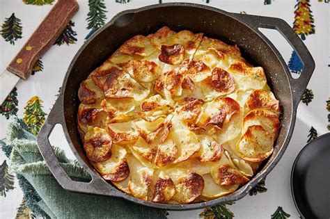 Pommes Anna is a classic French dish of thinly sliced potatoes cooked ...