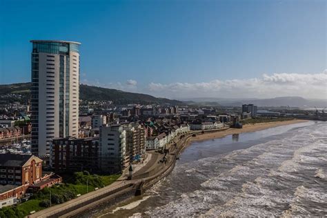 11 of the Best Hotels for a Weekend in Swansea Bay