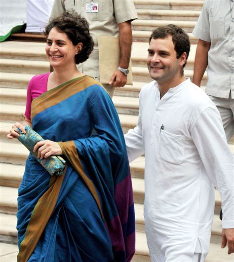 Rahul Gandhi: Priyanka Gandhi plays peacemaker ahead of Congress ...