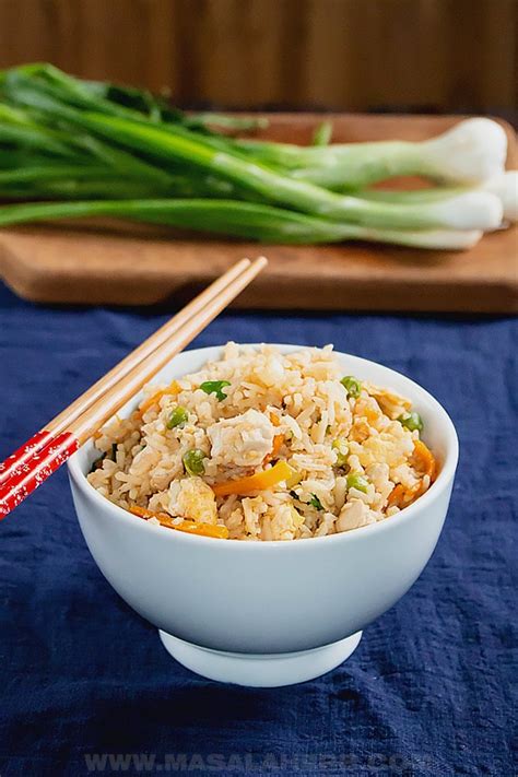 Hibachi Fried Rice Recipe [Copycat] Japanese Fried Rice 🍚 Masala Herb