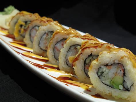 California Crunchy Roll - Popular Sushi Rolls/Vegetarian Roll ...