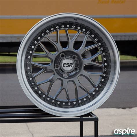 ESR Wheels SR01 Gun Metal– aspire MOTORING