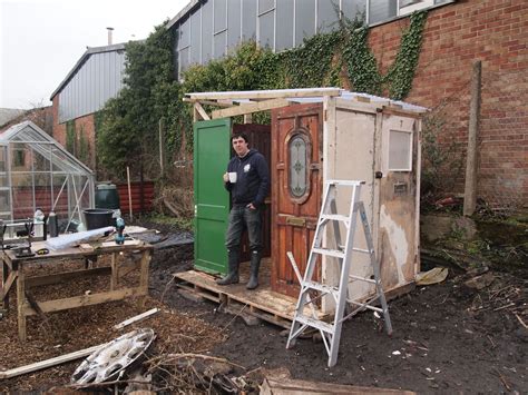 peterland: Allotment shed building