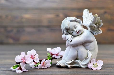 On the death of a baby: Parents experience of grief and loss - OU News