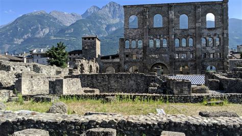 How to Spend 1 Day in Aosta, Italy - The Capital of the Aosta Valley