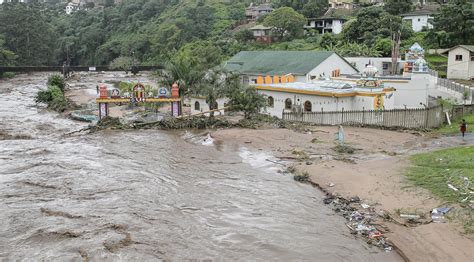 Study: Climate change a major factor in South Africa floods | AP News