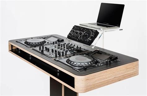 STEREO T DJ TABLE | BY HOERBOARD | Jebiga Design & Lifestyle | Dj table ...