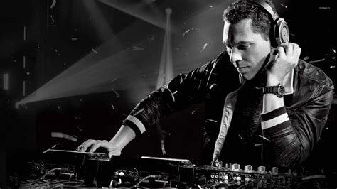 Tiesto Logo Wallpapers - Wallpaper Cave