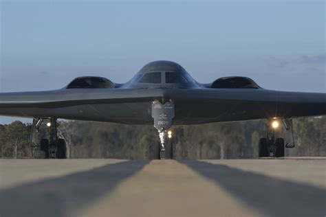 B-2-Spirit-Bomber | HistoryNet