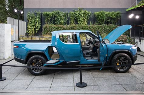 Rivian tested the R1T electric pickup truck - Electric Vehicles Database