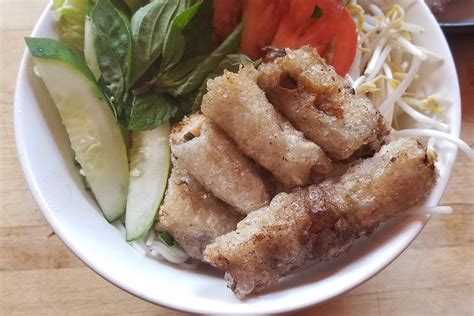 Recipe: Chả Giò, More than the “Vietnamese Spring Roll” | Smithsonian ...