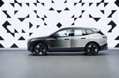 BMW’s Color-Changing Paint Technology May Actually Be Happening