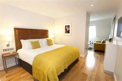 Dublin Serviced Accommodation - Ballsbridge Short Let Apartments Ireland