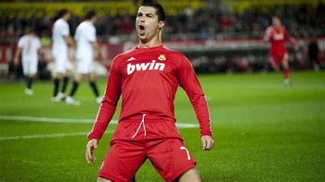 Cristiano Ronaldo red Real Madrid jersey wallpaper - Cristiano Ronaldo ...