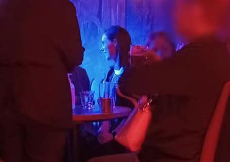 Finnish PM caught clubbing after Covid exposure