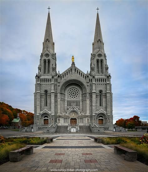 The Basilica of Sainte-Anne-de-Beaupré | Canadá, Montreal