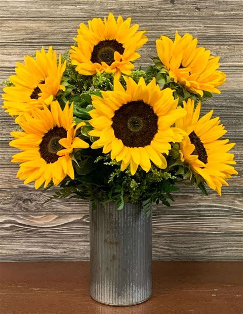 Sunny Sunflowers in Beachwood, OH | Paradise Flower Market