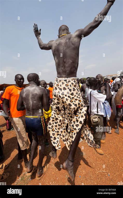 Tribal dancers take part the final independence event in Juba to ...