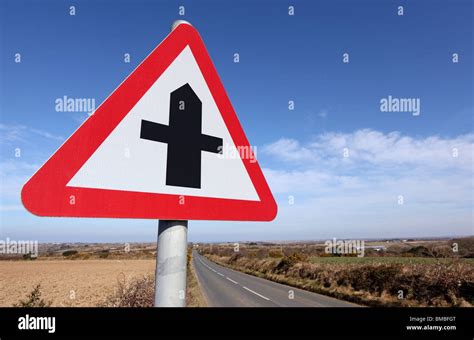 Crossroads Road Sign Clipart Black