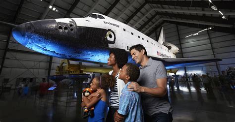 Space Shuttle Endeavour | The California Science Center